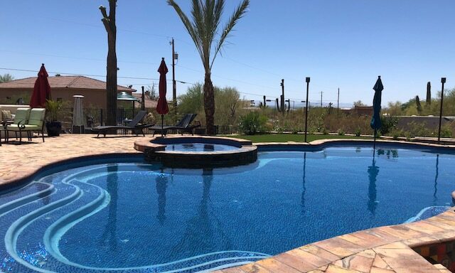 Summer Daze Pools and Spas Mesa 1